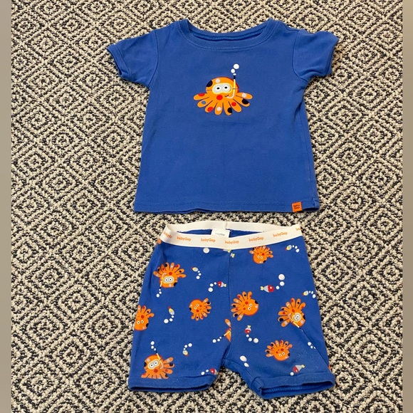 GAP Other - 🎉 GUC! 🎉 Baby Gap 18-24M Octupus Two-Piece Pajama Set